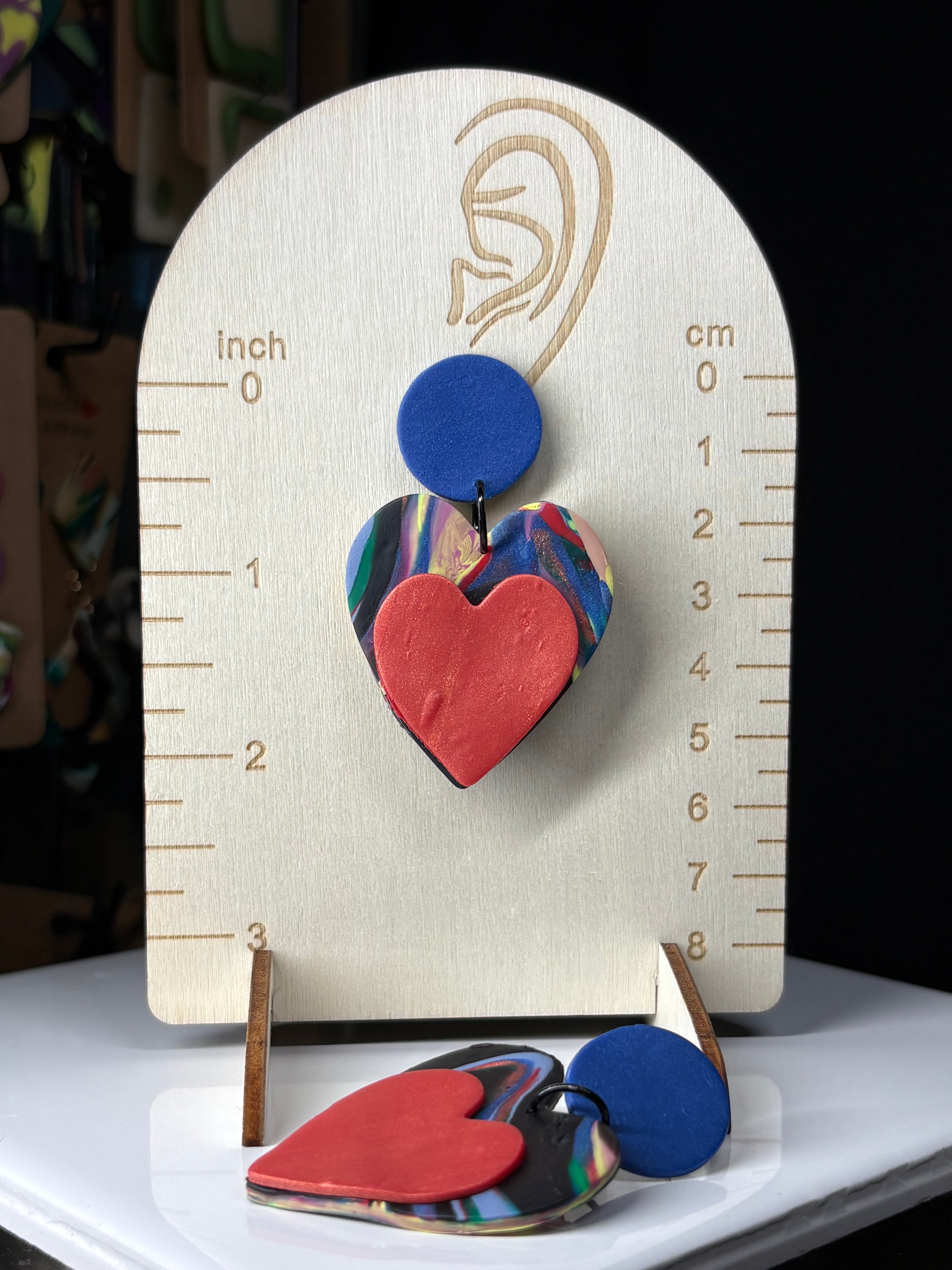 Circle Heart Dangle Red
