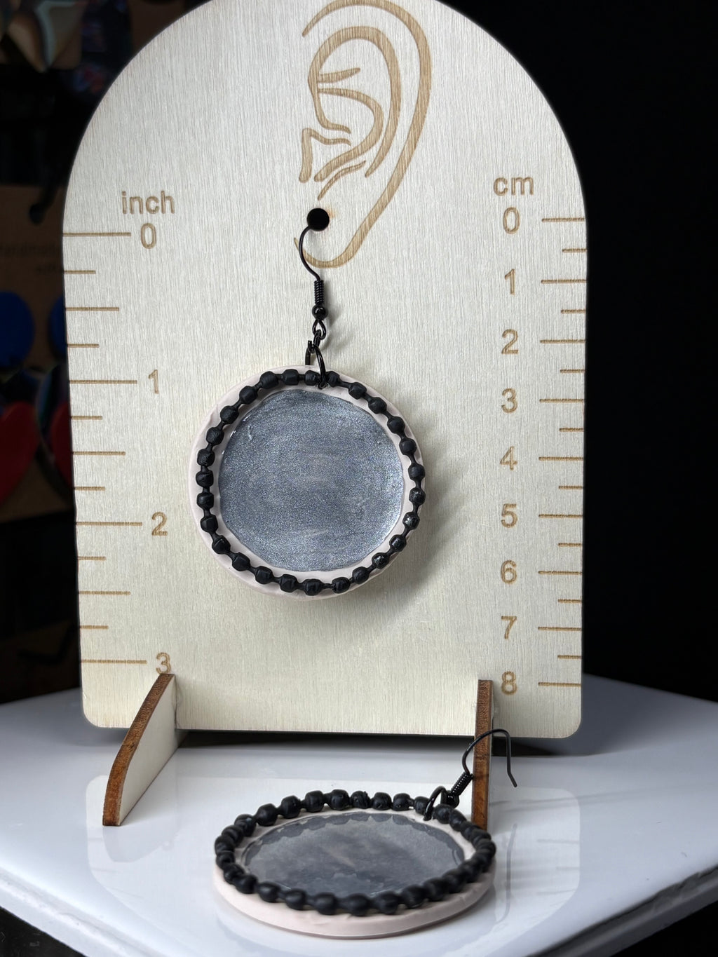 Round Trim dangle
