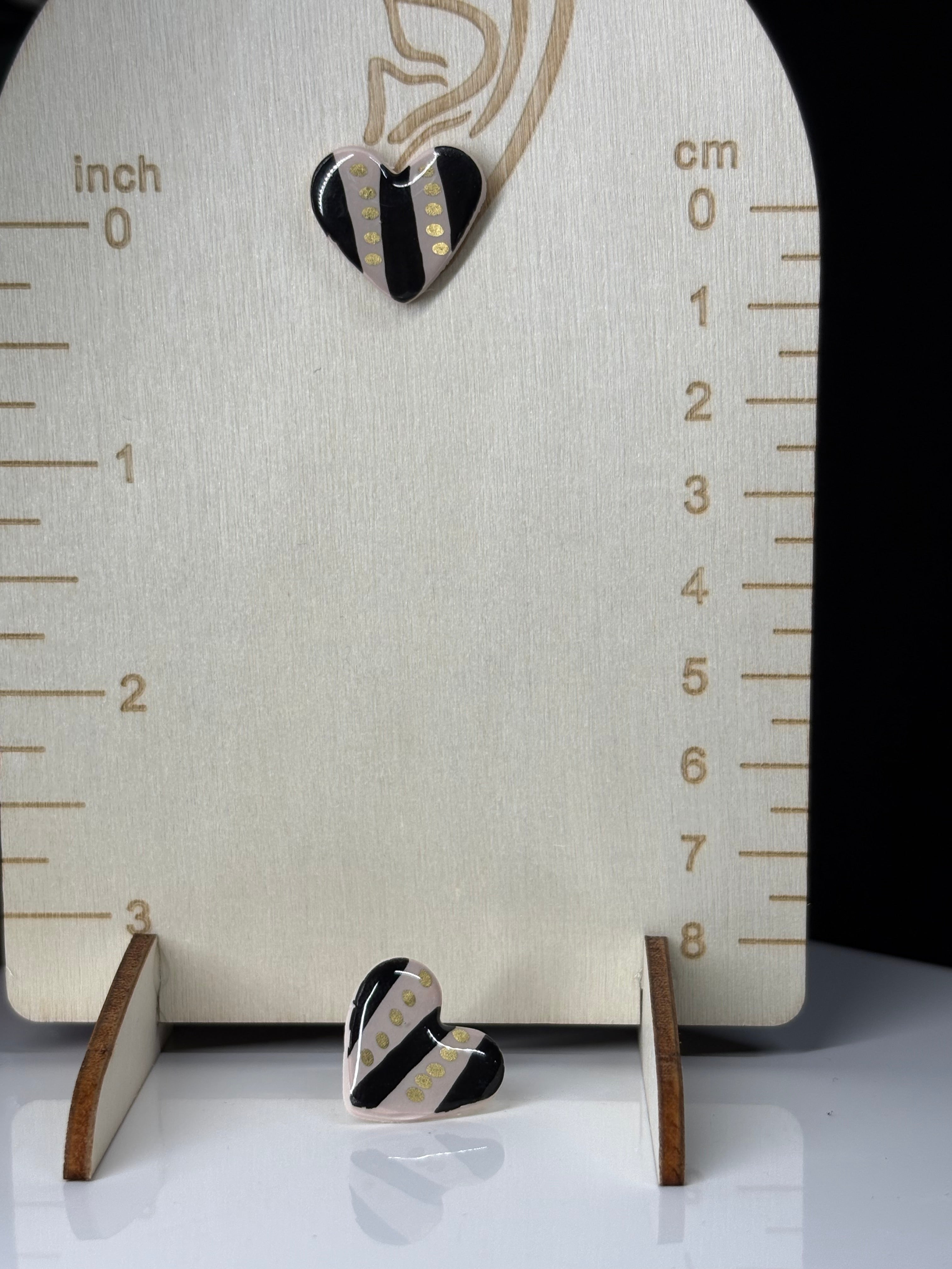 Small heart bw silver stud
